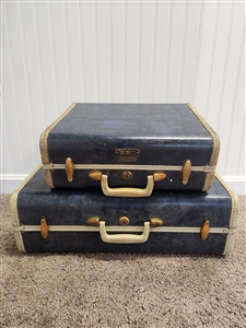 Set of vtg Samsonite Luggage