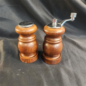 Salt shaker & pepper grinder- wooden