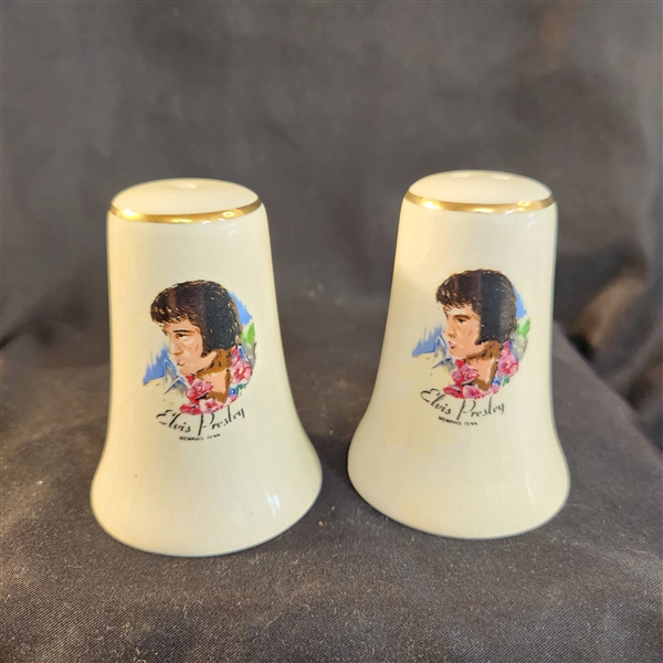 Salt & pepper shakers- Elvis