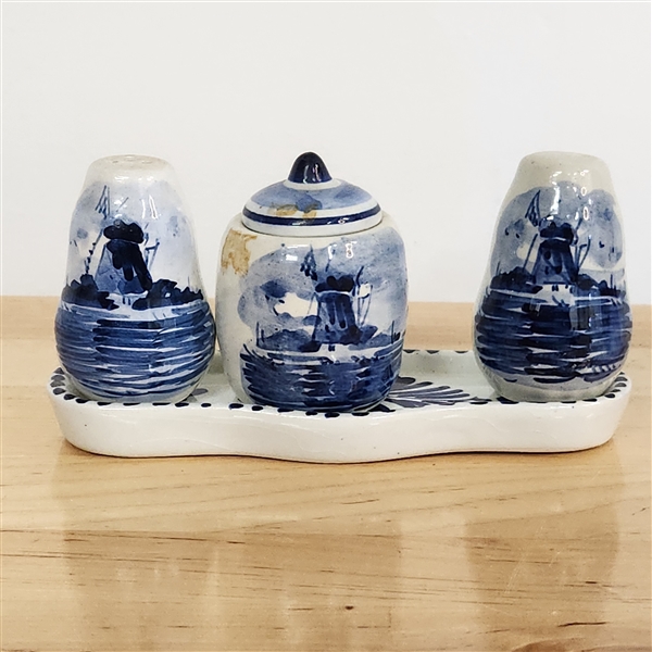 Ceramic Blue Delft Holland Windmills Salt & Pepper shakers with matching lidded jar