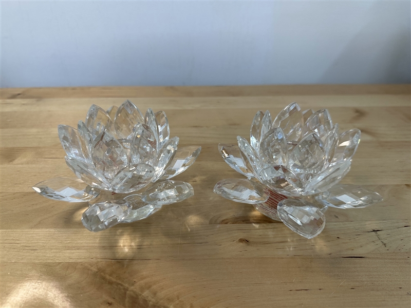 Glass lotus candle holders 