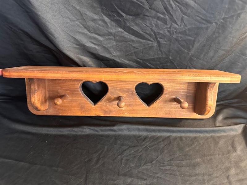 Wooden wall heart sconce shelf