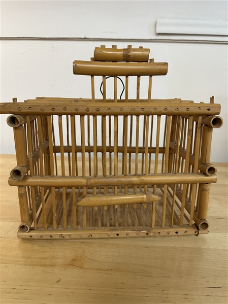 Decorative bird cage