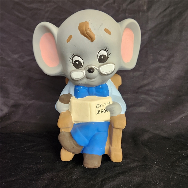 Reading Mouse Coin Bank