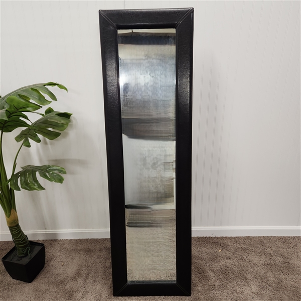 Floor Length mirror with leather frame, freestanding