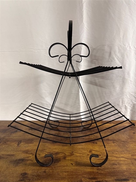 Vintage Metal Black Magazine Rack