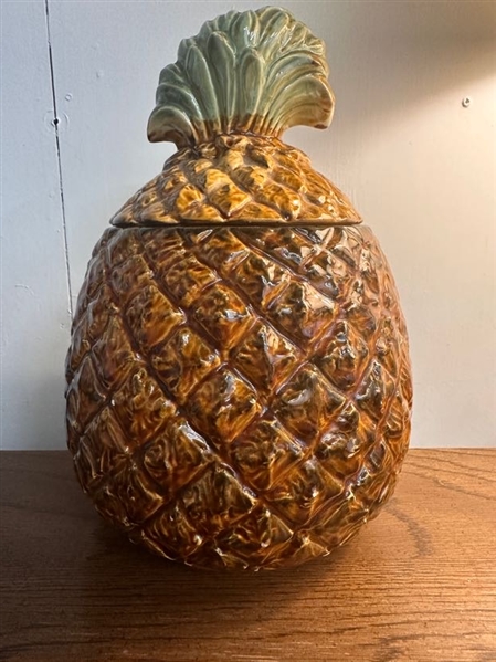 Pineapple Cookie Jar 