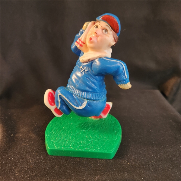 Vtg Wilson "Jaunty Jogger" cake topper